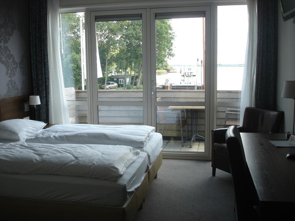 De Veenhoop Hotel Restaurant Ie Sicht מראה חיצוני תמונה